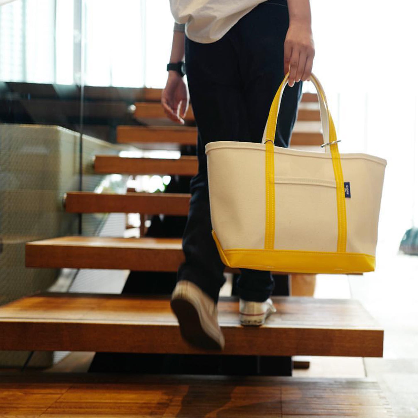 Classic Canvas Tote M-Size Kinari×Navy