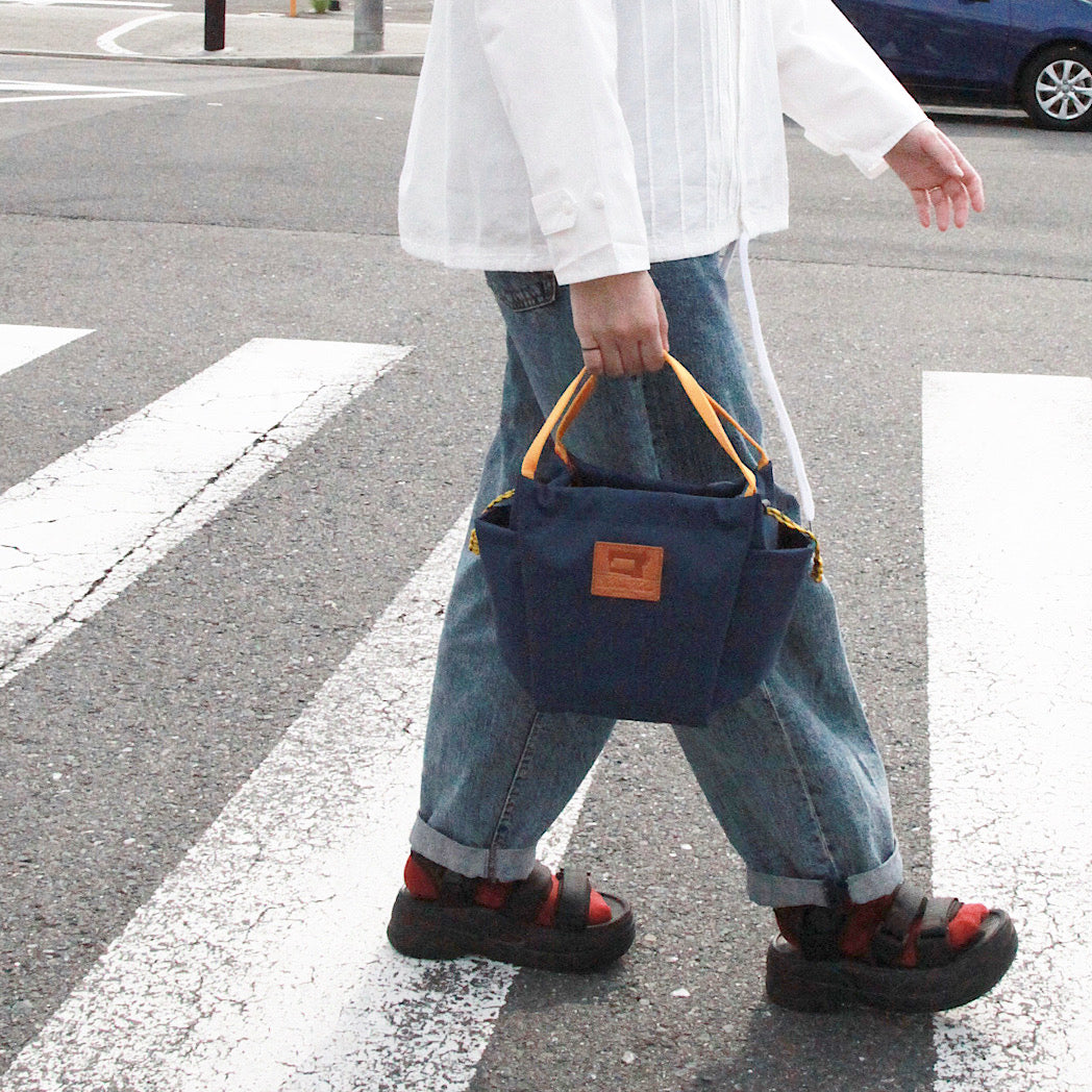 Piping Handle Tote